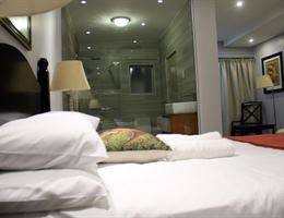 Peter's Place is a  World Class Wedding Venues Gold Member