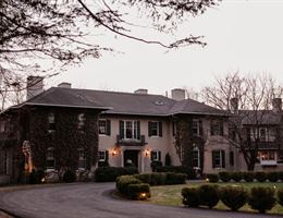 Lord Thompson Manor is a  World Class Wedding Venues Gold Member