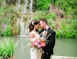 Walters Wedding Estates Hayes Hollow at Hidden Falls is a  World Class Wedding Venues Gold Member