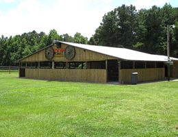 Sunset Stables is a  World Class Wedding Venues Gold Member