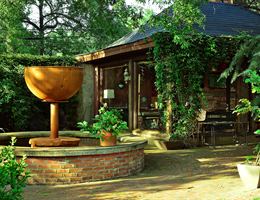 The Leaning Tree is a  World Class Wedding Venues Gold Member