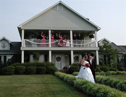 Rosa Lee Manor is a  World Class Wedding Venues Gold Member