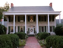 The Penn House is a  World Class Wedding Venues Gold Member