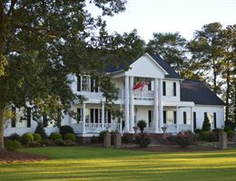 The Robin's Nest is a  World Class Wedding Venues Gold Member