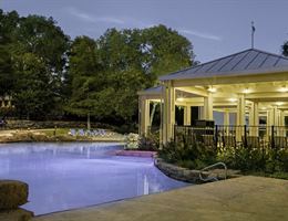 Sheraton Arlington  Hotel is a  World Class Wedding Venues Gold Member