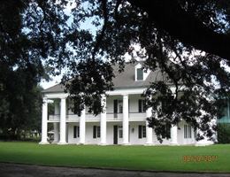 Paul and Lulu Hillard University Art Museum is a  World Class Wedding Venues Gold Member