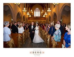 The Petroleum Club of Shreveport is a  World Class Wedding Venues Gold Member