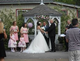 Ligonier Country Inn is a  World Class Wedding Venues Gold Member