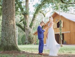Red Gates at Kelly Creek is a  World Class Wedding Venues Gold Member