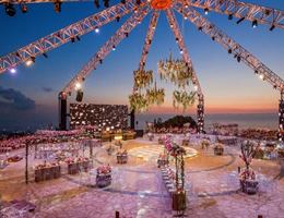 Chateau St. Maron Rweiss is a  World Class Wedding Venues Gold Member