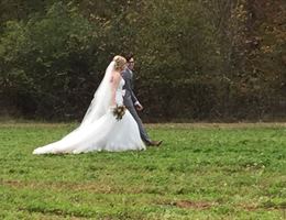 Rayburne Ridge Farm is a  World Class Wedding Venues Gold Member