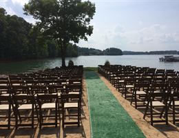 Hidden Cove at Lake Keowee is a  World Class Wedding Venues Gold Member