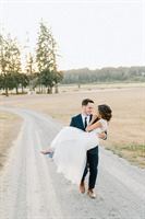 Kelley Farm is a  World Class Wedding Venues Gold Member