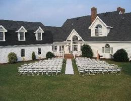 Candleberry Inn and Day Spa is a  World Class Wedding Venues Gold Member