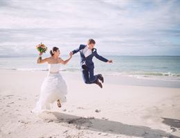 Bare Foot At Broken Head is a  World Class Wedding Venues Gold Member