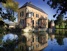 Fletcher Hotel-Restaurant Castle Erenstein is a  World Class Wedding Venues Gold Member