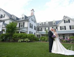 The Lord Jeffrey Inn is a  World Class Wedding Venues Gold Member