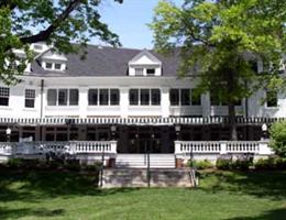 Mooreland Mansion is a  World Class Wedding Venues Gold Member