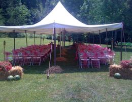 Opossum Creek Retreat is a  World Class Wedding Venues Gold Member