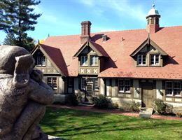 Highgate Carriage House is a  World Class Wedding Venues Gold Member