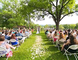 Sorella Farms is a  World Class Wedding Venues Gold Member