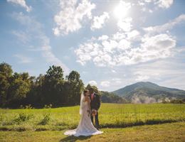Sundara Blue Ridge is a  World Class Wedding Venues Gold Member