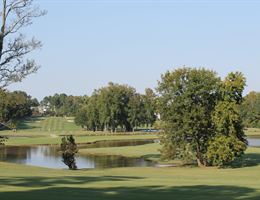 Chapel Hill Country Club is a  World Class Wedding Venues Gold Member