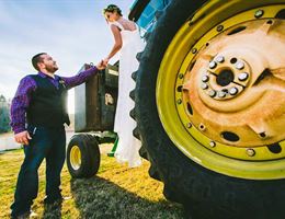Desi's Farm Outdoor Wedding Venue is a  World Class Wedding Venues Gold Member