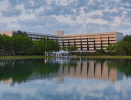 DoubleTree Guests Suites Raleigh-Durham is a  World Class Wedding Venues Gold Member