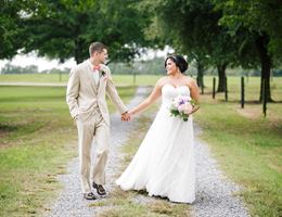 The Barn at Twin Valley is a  World Class Wedding Venues Gold Member