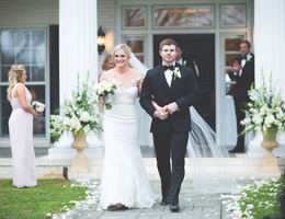 Anderson Gail Farms is a  World Class Wedding Venues Gold Member