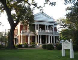 Blacksher Hall is a  World Class Wedding Venues Gold Member