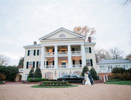 The Inn at Willow Grove is a  World Class Wedding Venues Gold Member