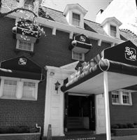 Bay Ridge Manor is a  World Class Wedding Venues Gold Member