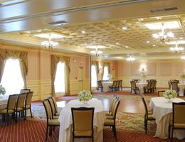 Hilton Garden Inn Hamilton is a  World Class Wedding Venues Gold Member