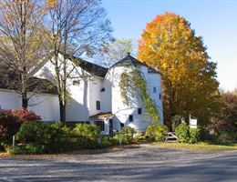 The Silo At Hunt Hill Farm is a  World Class Wedding Venues Gold Member