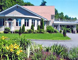 Crystal Peak is a  World Class Wedding Venues Gold Member