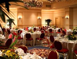 Jackson Marriott is a  World Class Wedding Venues Gold Member