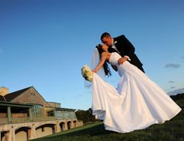 Waverly Oaks Golf Club is a  World Class Wedding Venues Gold Member