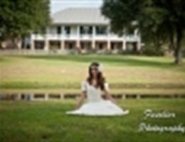 Albany Plantation is a  World Class Wedding Venues Gold Member