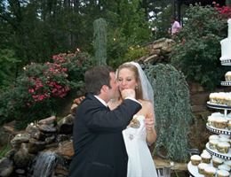 An Enchanting Evening is a  World Class Wedding Venues Gold Member