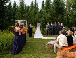 Tollander Tree Farm is a  World Class Wedding Venues Gold Member