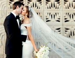 Arizona Biltmore is a  World Class Wedding Venues Gold Member