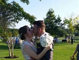 Oak Tree Country Club is a  World Class Wedding Venues Gold Member