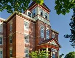 The Roosevelt Inn is a  World Class Wedding Venues Gold Member