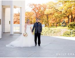 Des Moines Art Center is a  World Class Wedding Venues Gold Member