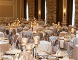 Hotel Julien Dubuque is a  World Class Wedding Venues Gold Member