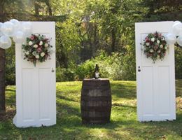 Crooked Lane Farm is a  World Class Wedding Venues Gold Member