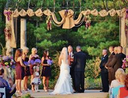 Arabella Manor is a  World Class Wedding Venues Gold Member