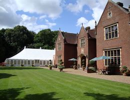 Drayton Old Lodge is a  World Class Wedding Venues Gold Member